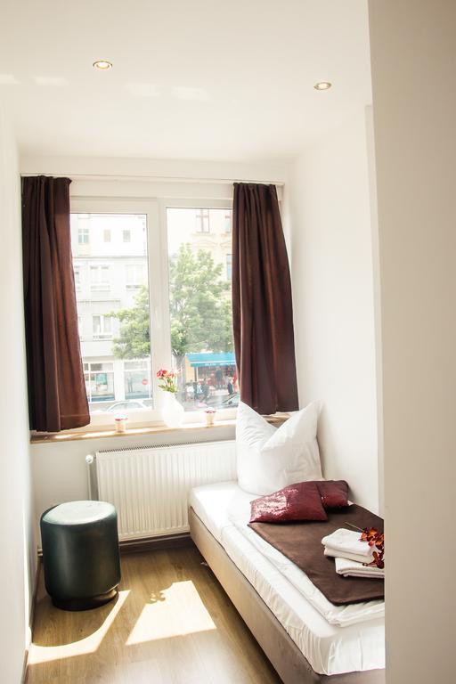 Guest house City *